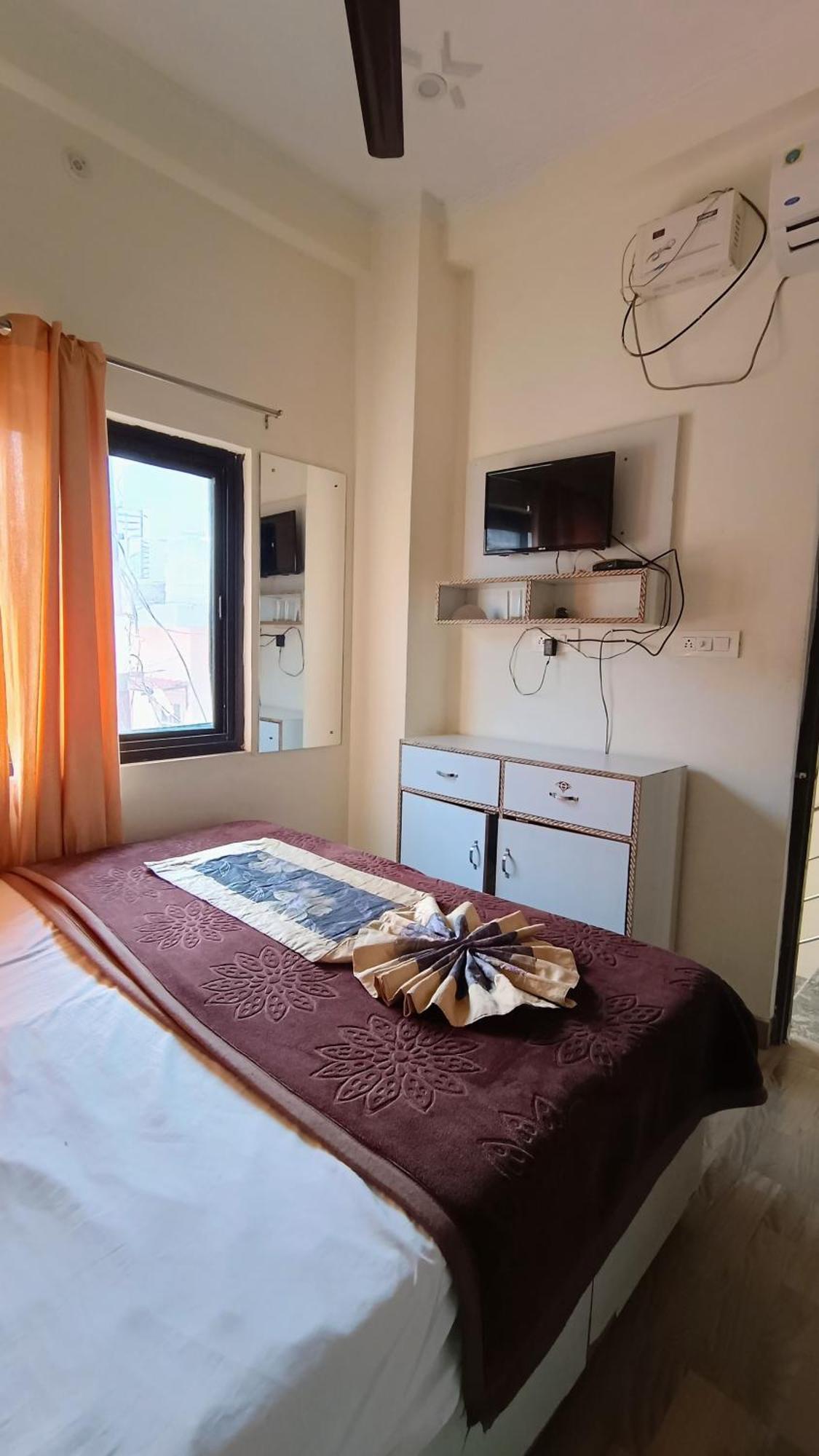 Olt Hostel Rishikesh Bagian luar foto