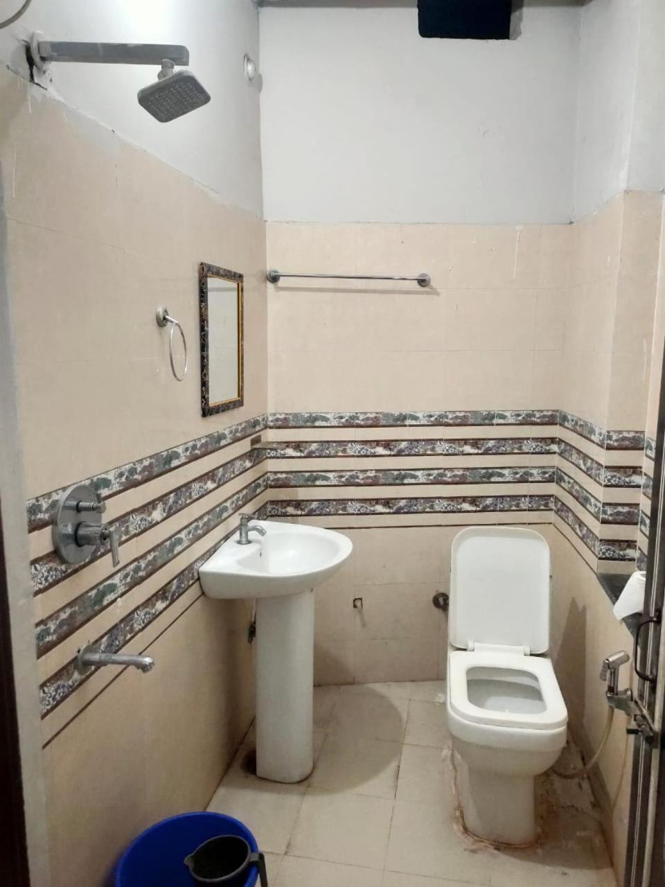 Olt Hostel Rishikesh Bagian luar foto
