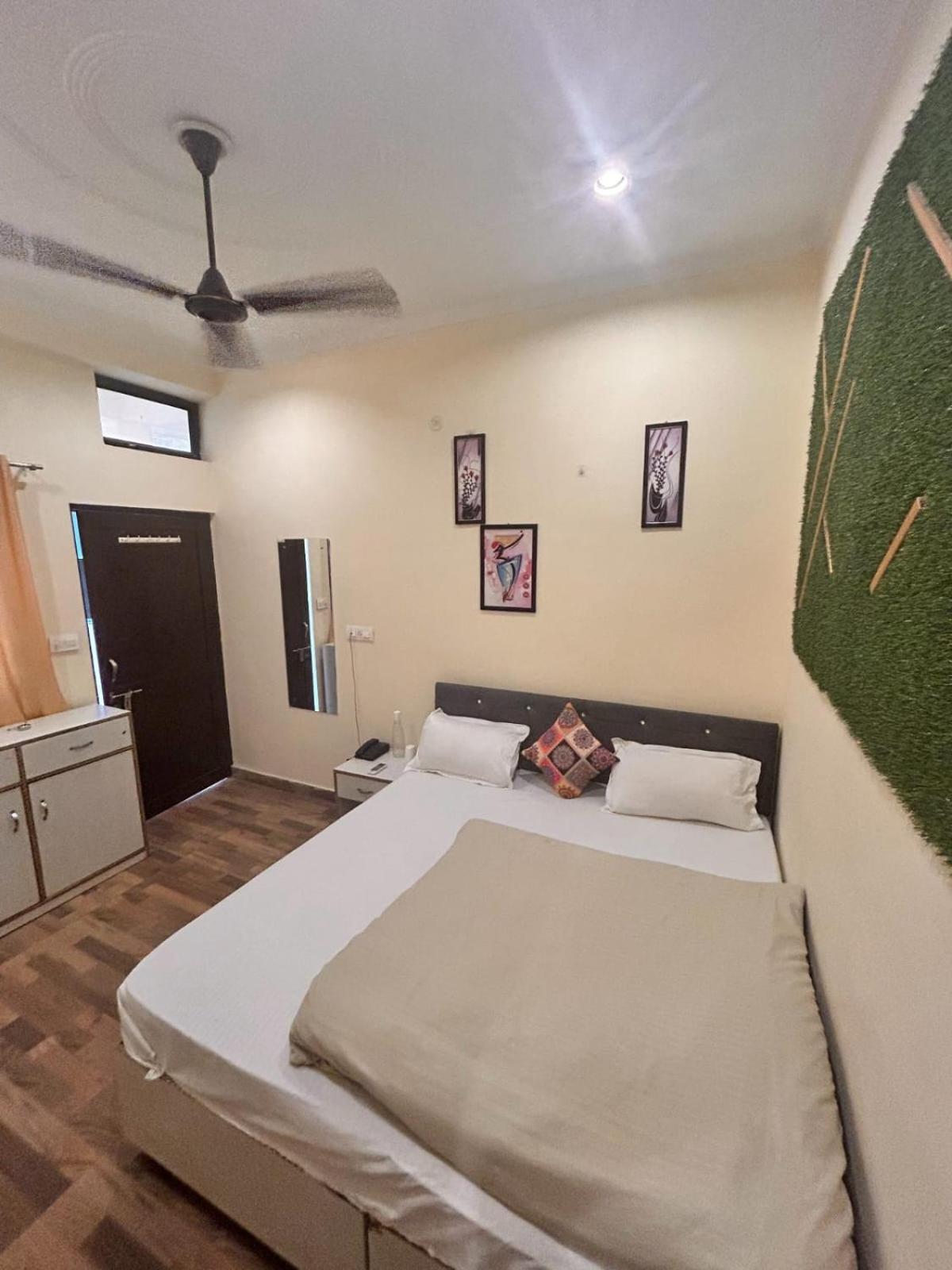 Olt Hostel Rishikesh Bagian luar foto