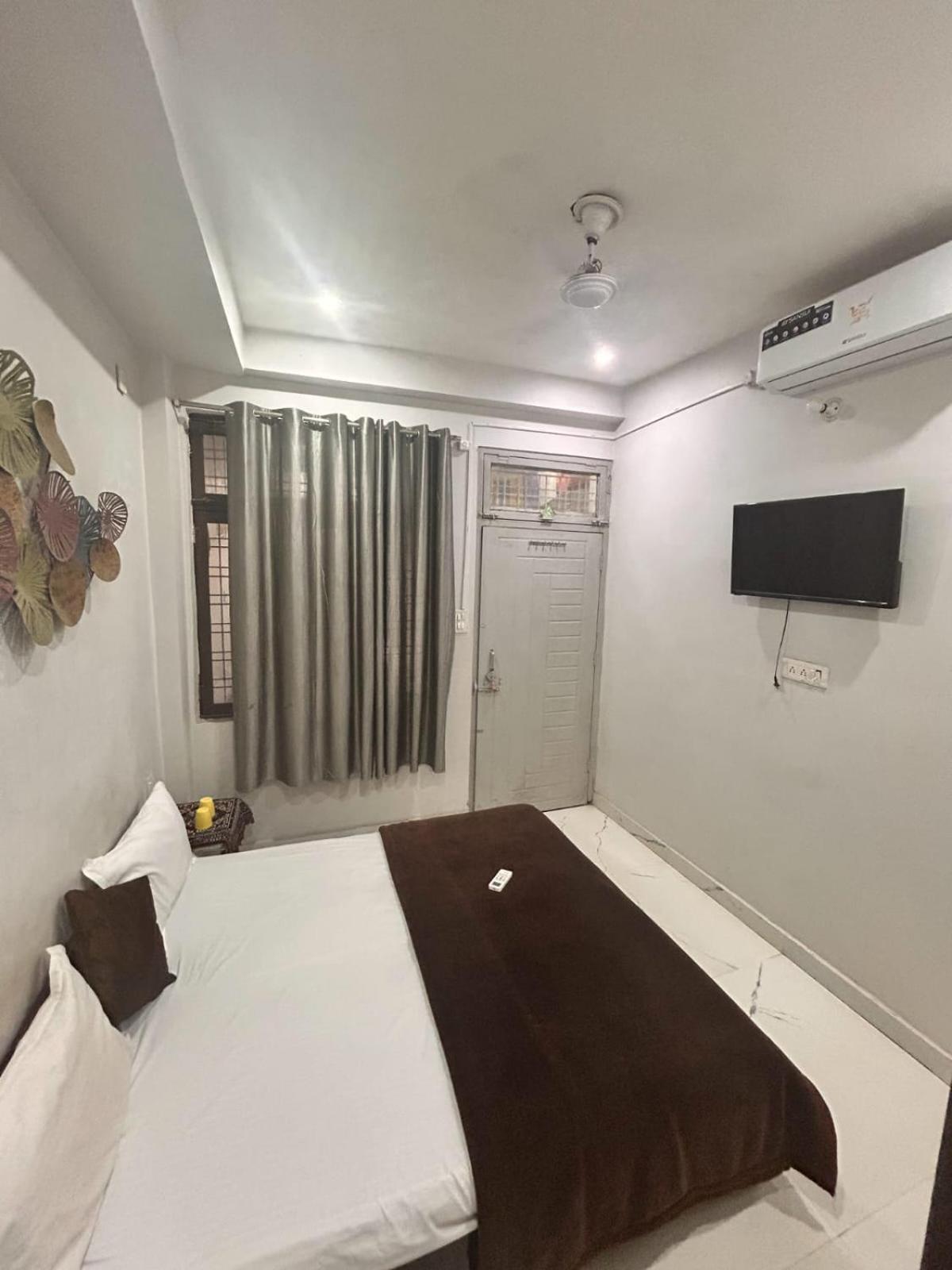 Olt Hostel Rishikesh Bagian luar foto